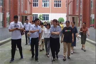 中國人民大學茶道哲學研究所湖南茶文化考察團一行赴集團白沙溪茶廠、益陽茶廠、君山茶業(yè)考察調(diào)研